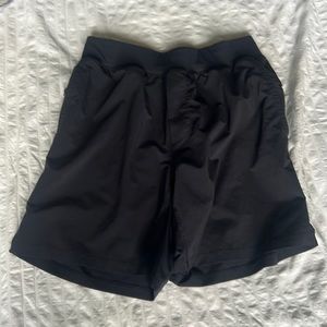 Fabletics shorts with built in liner